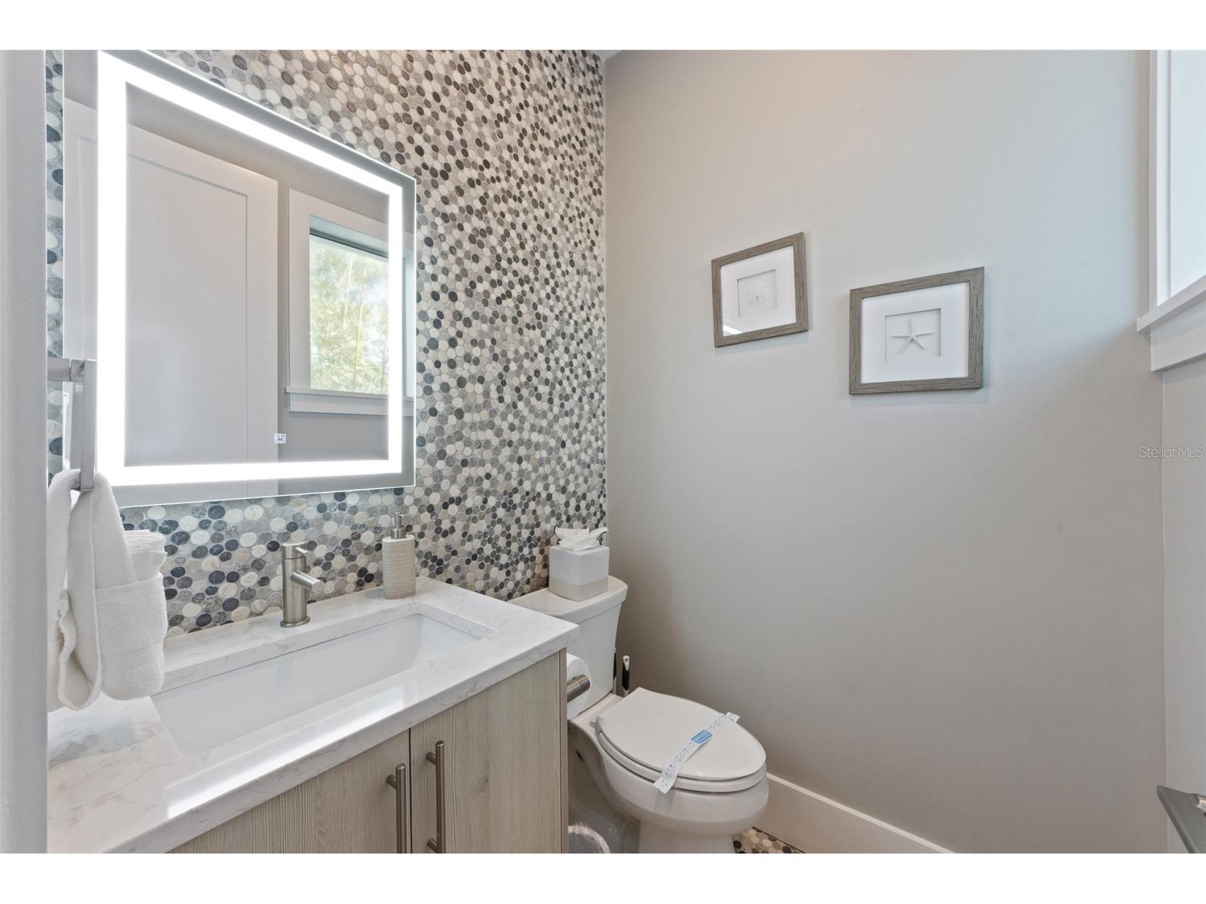903 N Shore Drive #B Anna Maria FL 34216 A4682764 image20