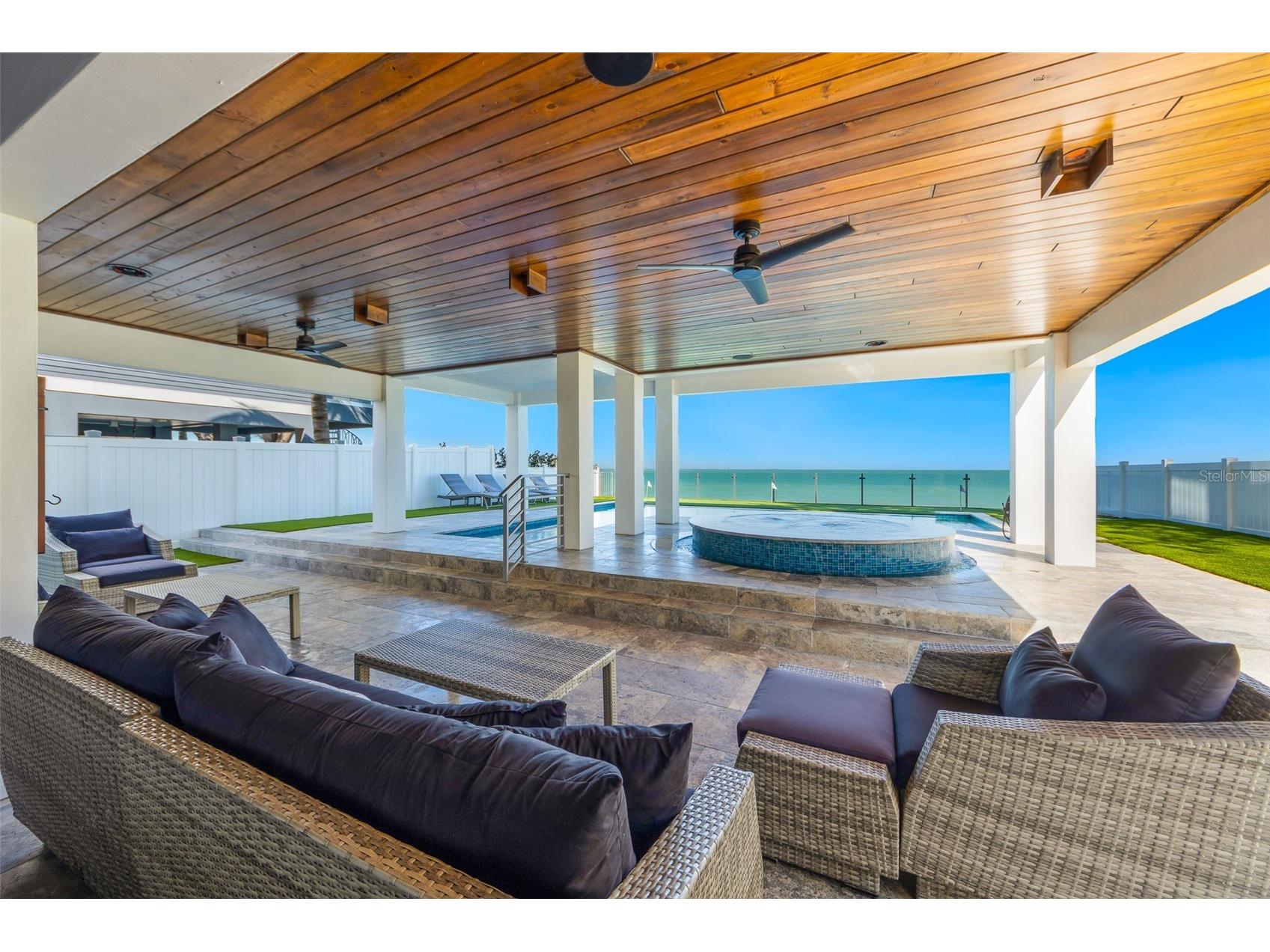 903 N Shore Drive #B Anna Maria FL 34216 A4682764 image41