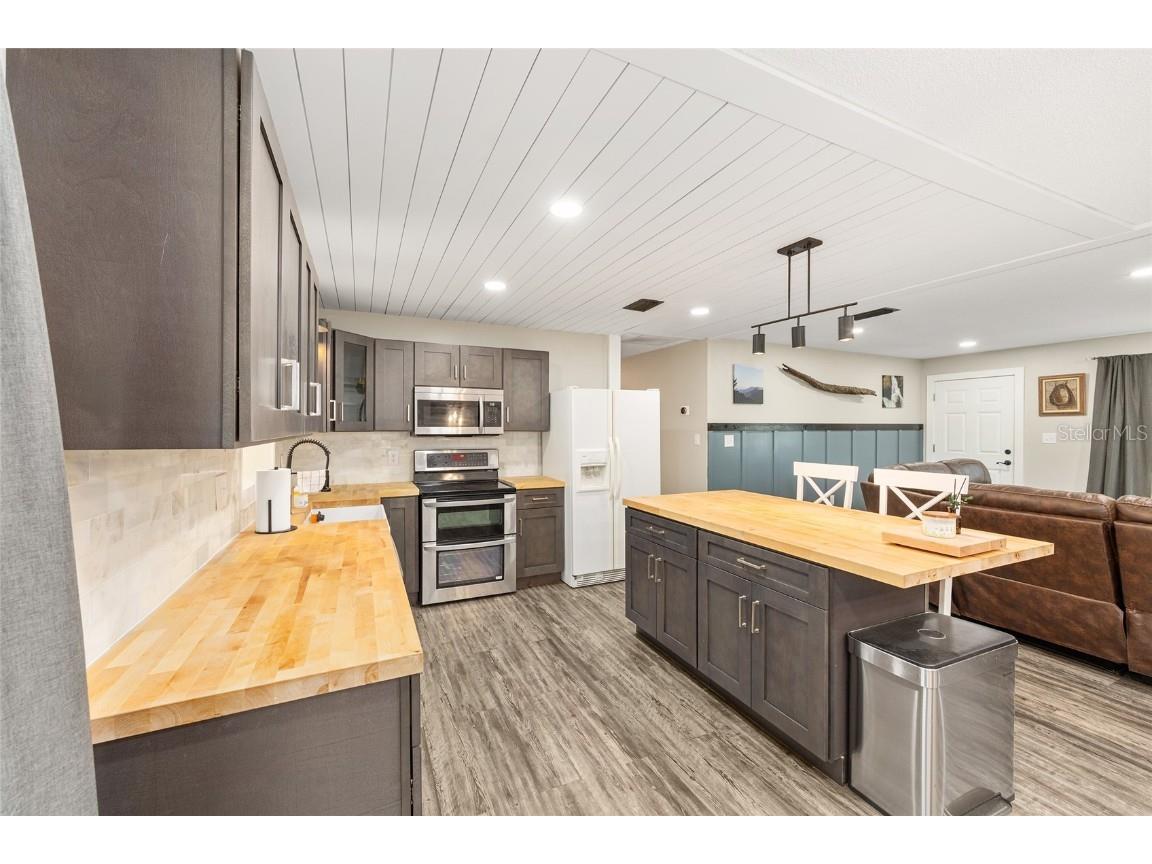 903 NE 17th Court Ocala FL 34470 OM715547 image3
