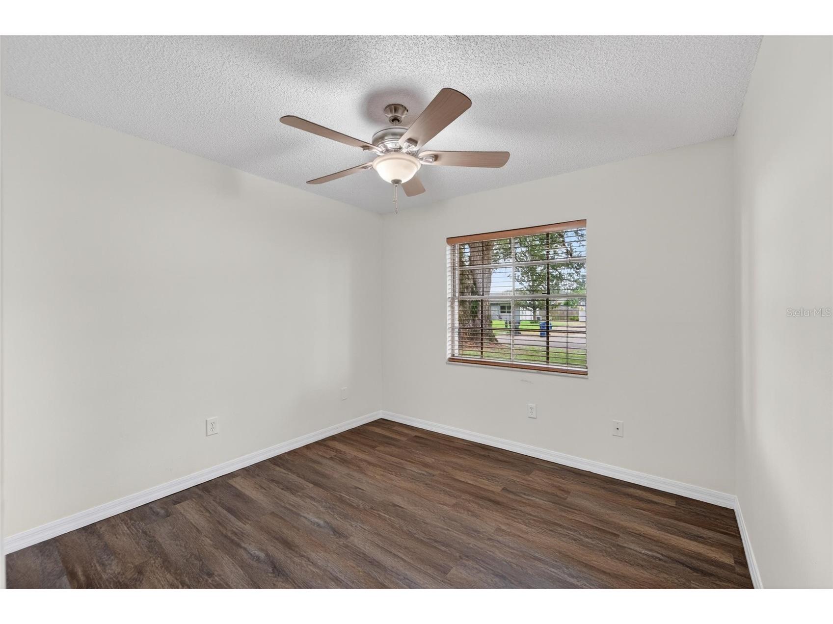 903 Old Darby Street Seffner FL 33584 TB8507353 image27