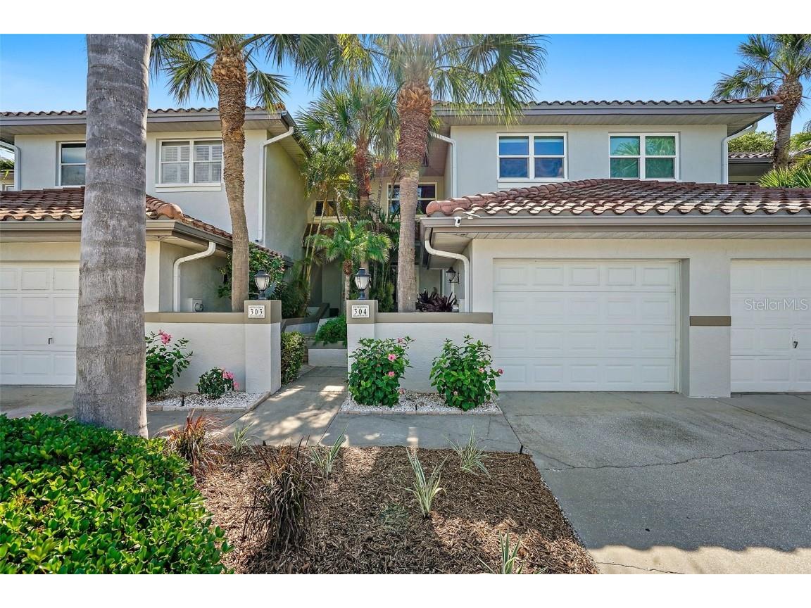 903 Pinellas Bayway S #304 Tierra Verde FL 33715 U8239533 image1