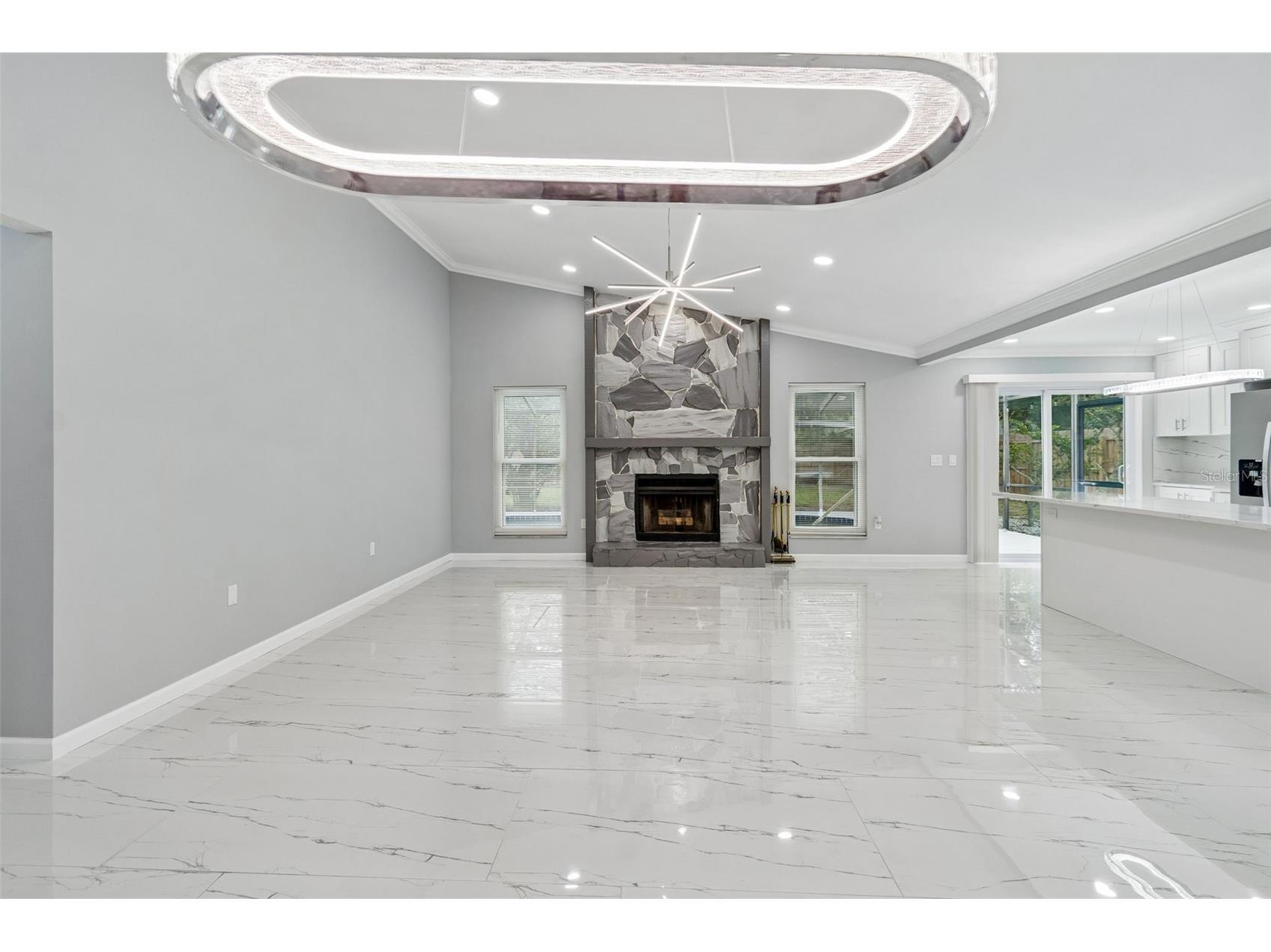 903 Plum Tree Lane Sarasota FL 34243 TB8527263 image17