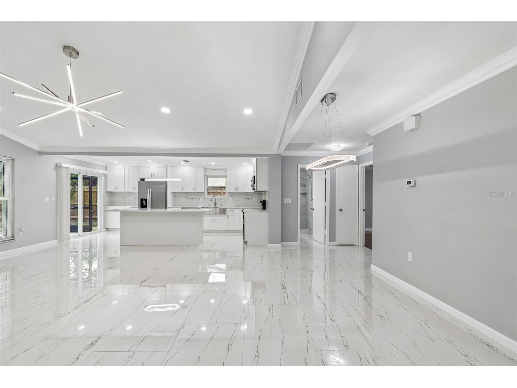 903 Plum Tree Lane Sarasota FL 34243 TB8527263 image27