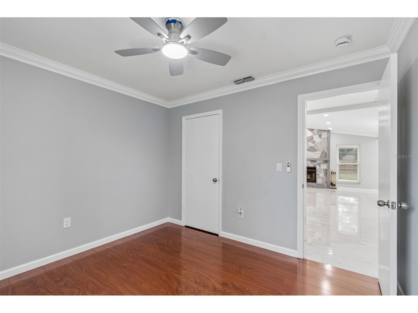903 Plum Tree Lane Sarasota FL 34243 TB8527263 image34