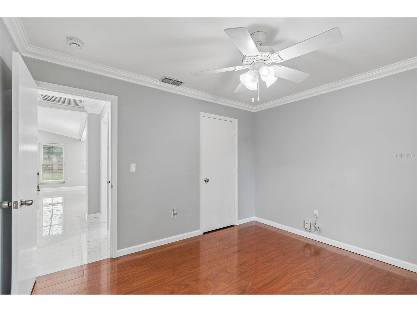 903 Plum Tree Lane Sarasota FL 34243 TB8527263 image37