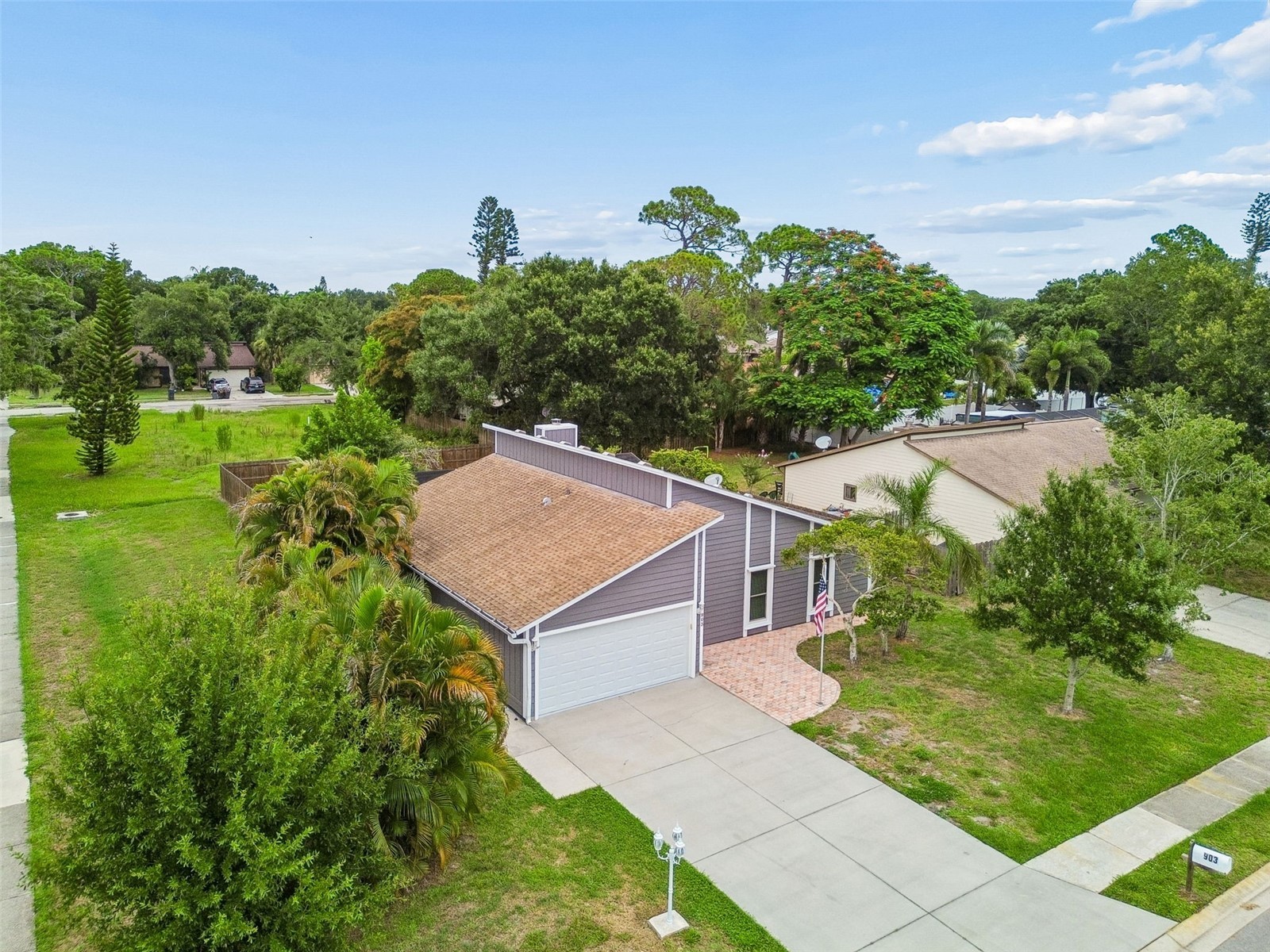 903 Plum Tree Lane Sarasota FL 34243 TB8527263 image57