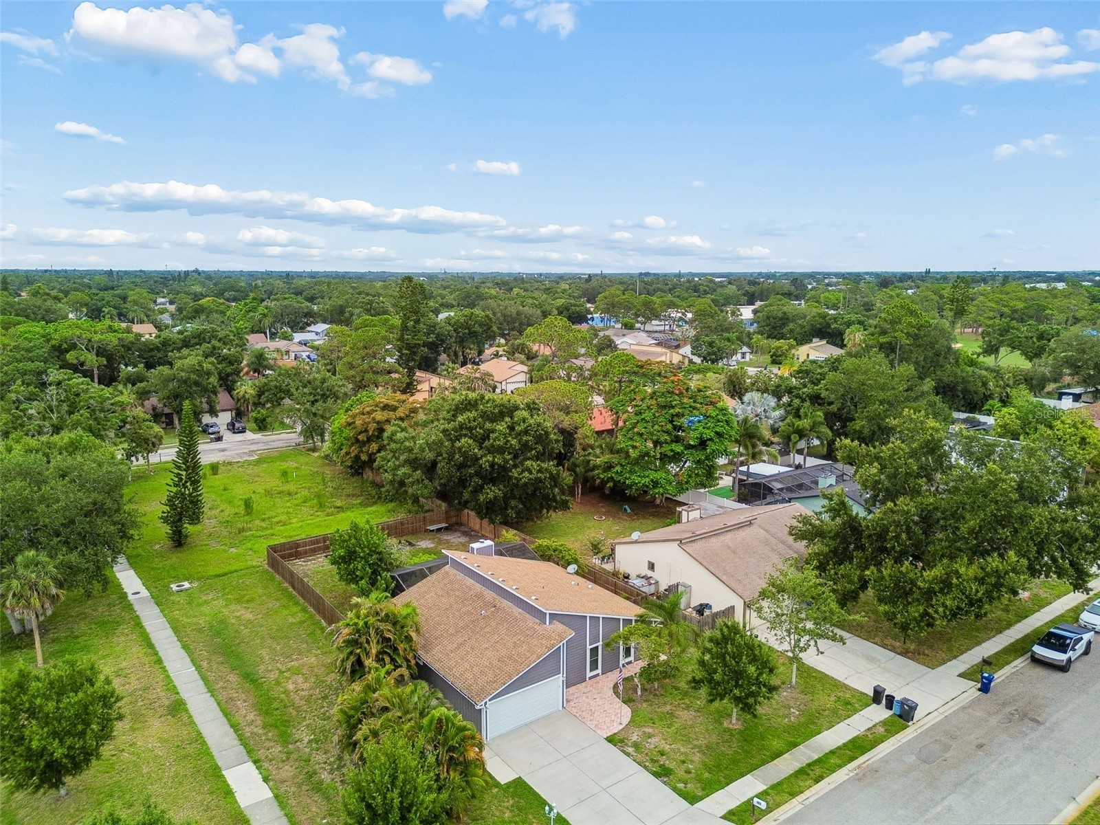 903 Plum Tree Lane Sarasota FL 34243 TB8527263 image58