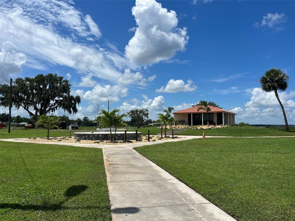 903 Plumosa Drive Indian Lake Estates FL 33855 - LAKE WALK IN WATER P4933466 image15