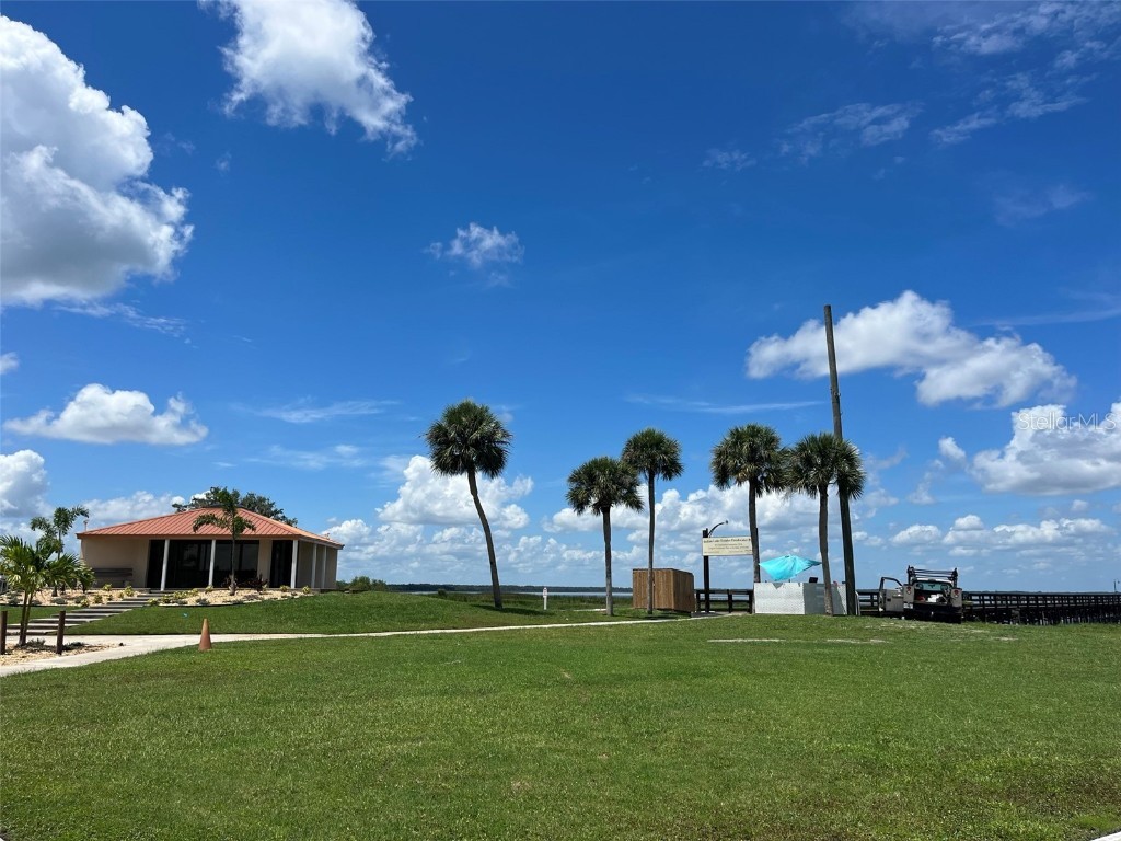 903 Plumosa Drive Indian Lake Estates FL 33855 - LAKE WALK IN WATER P4933466 image16