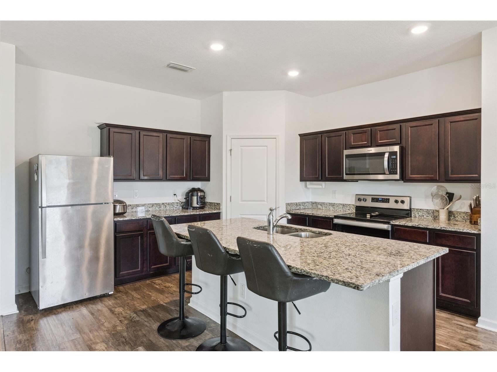 903 Shimmering Oaks Lane Seffner FL 33584 TB8510669 image19