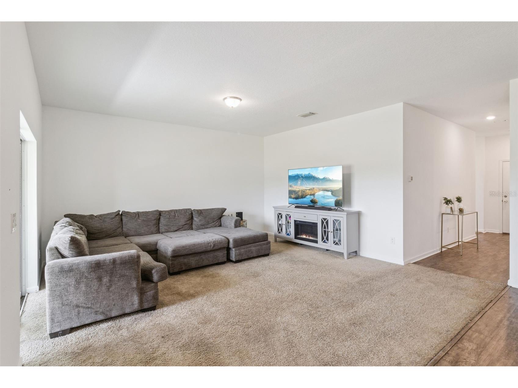 903 Shimmering Oaks Lane Seffner FL 33584 TB8510669 image9