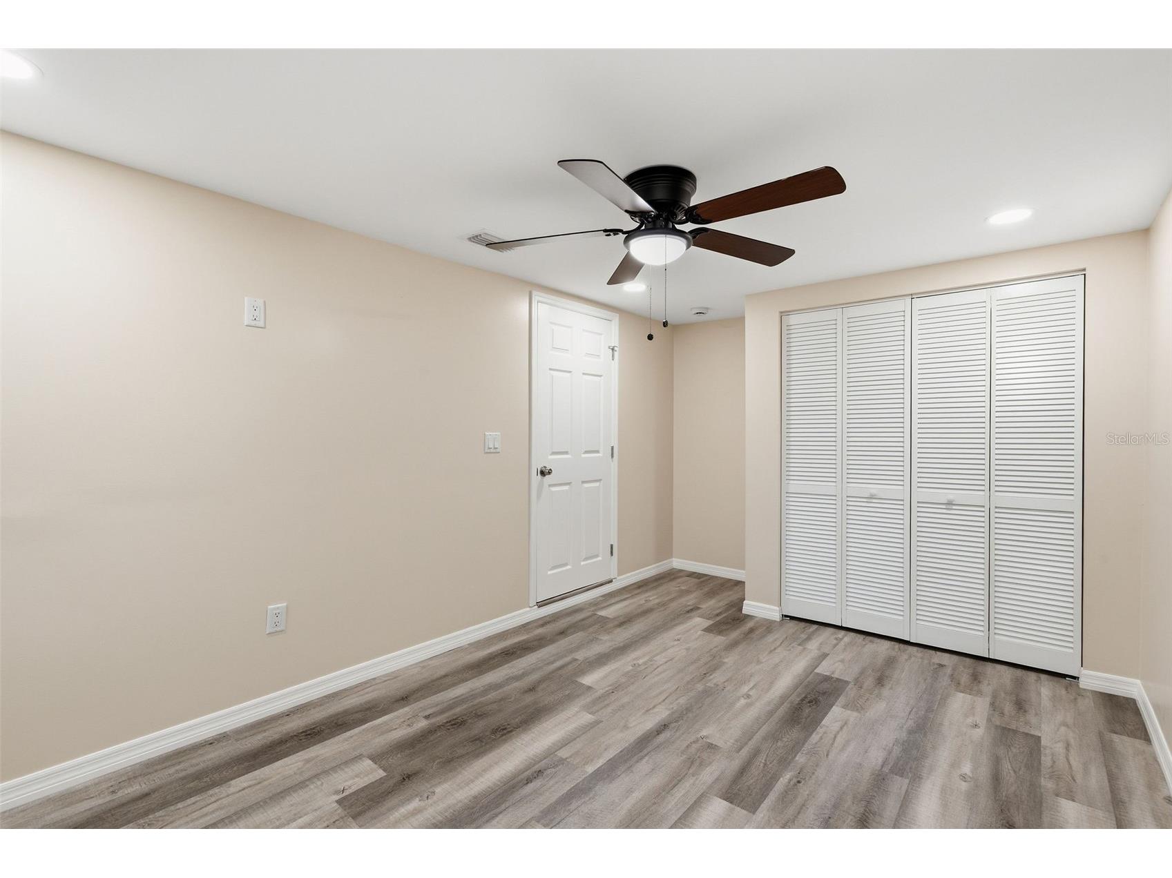 903 Vine Avenue Clearwater FL 33755 TB8494855 image11