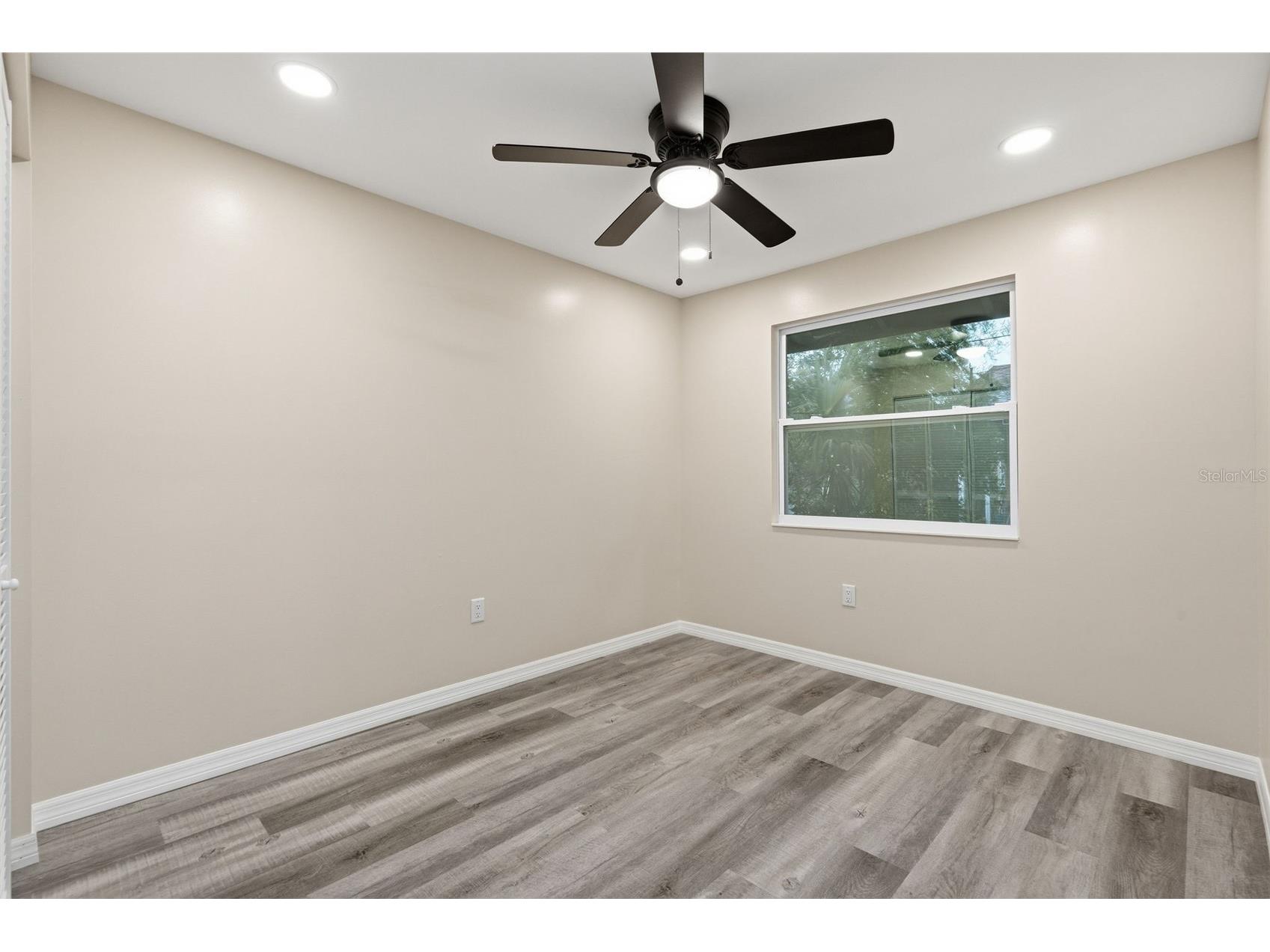 903 Vine Avenue Clearwater FL 33755 TB8494855 image7