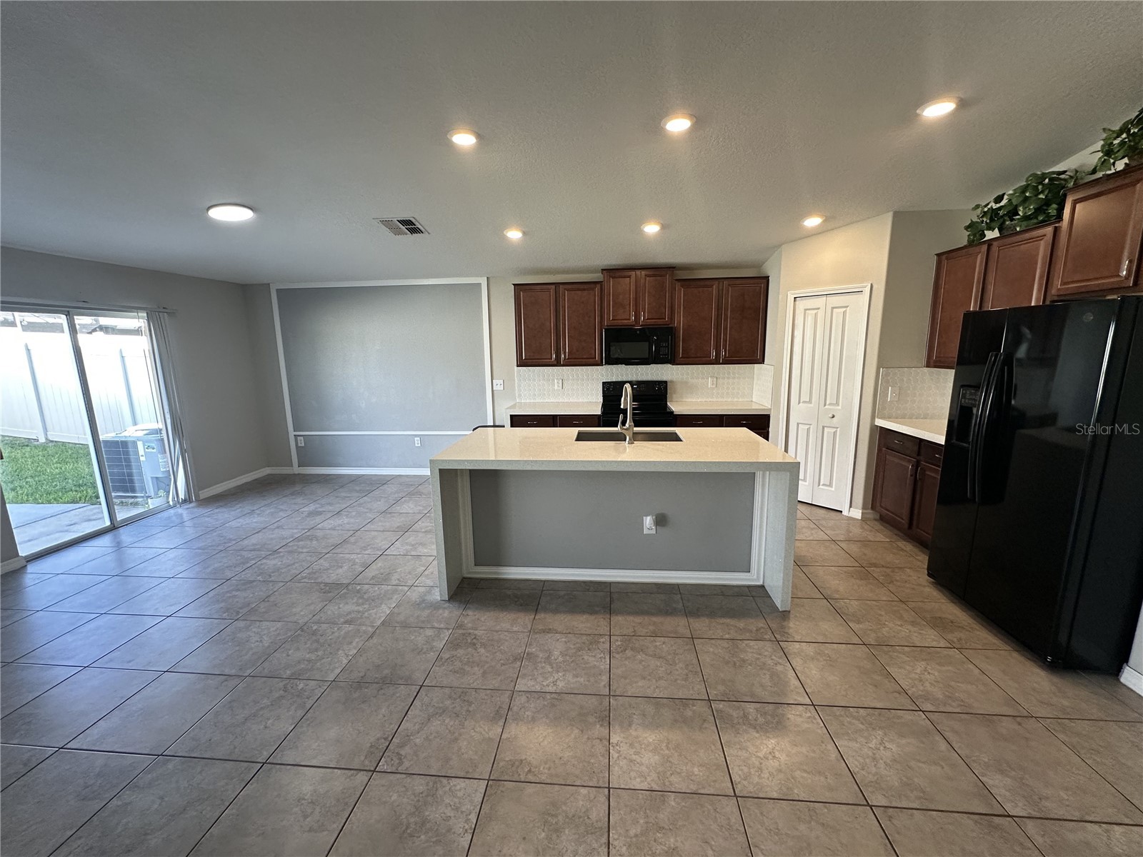 903 Zone Tailed Hawk Place Ruskin FL 33570 TB8483584 image5