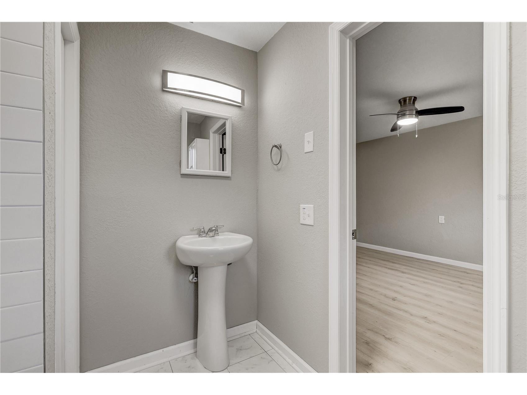 9030 Blind Pass Road #C9 Saint Petersburg FL 33706 TB8524129 image19