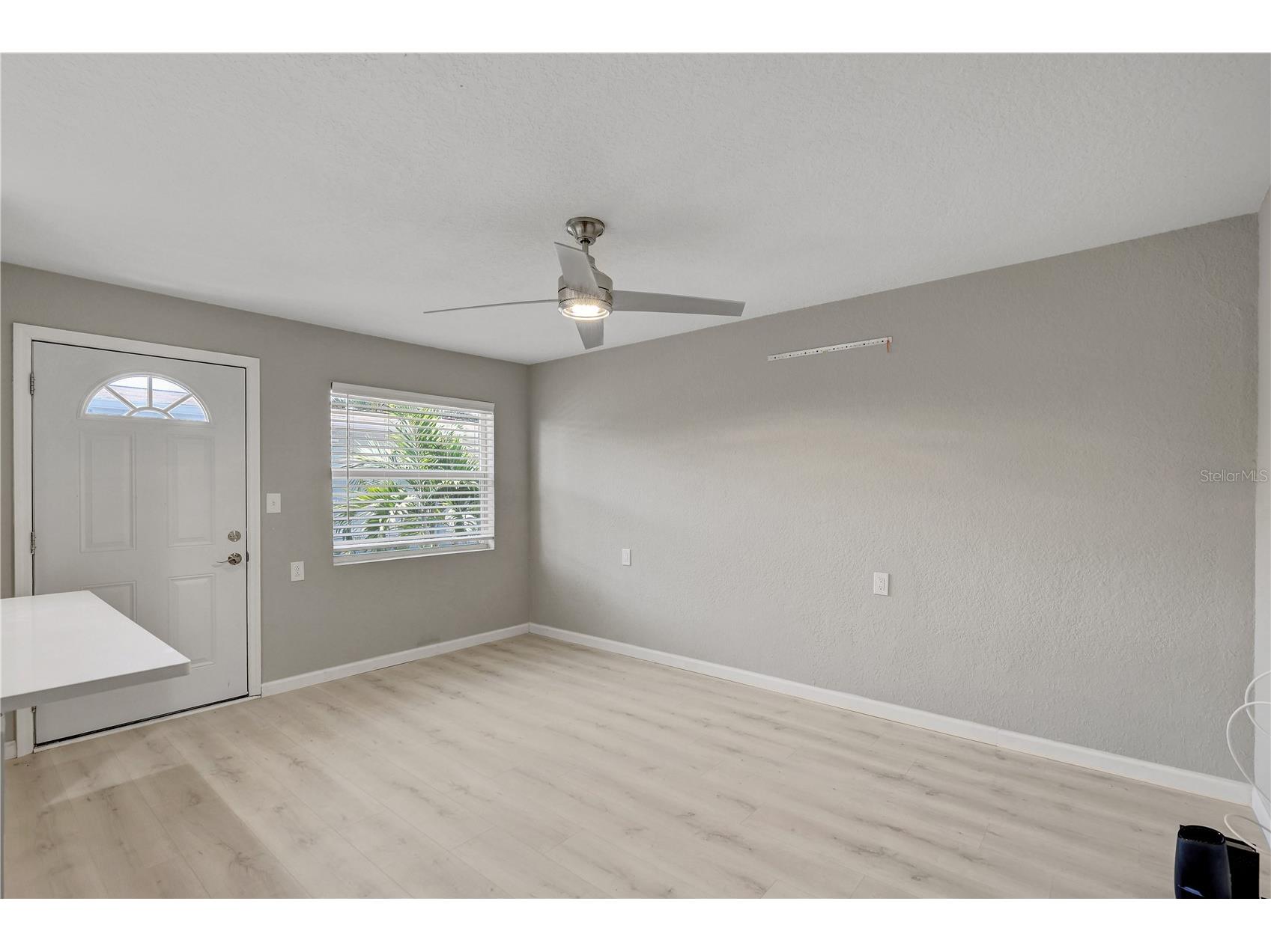 9030 Blind Pass Road #C9 Saint Petersburg FL 33706 TB8524129 image6