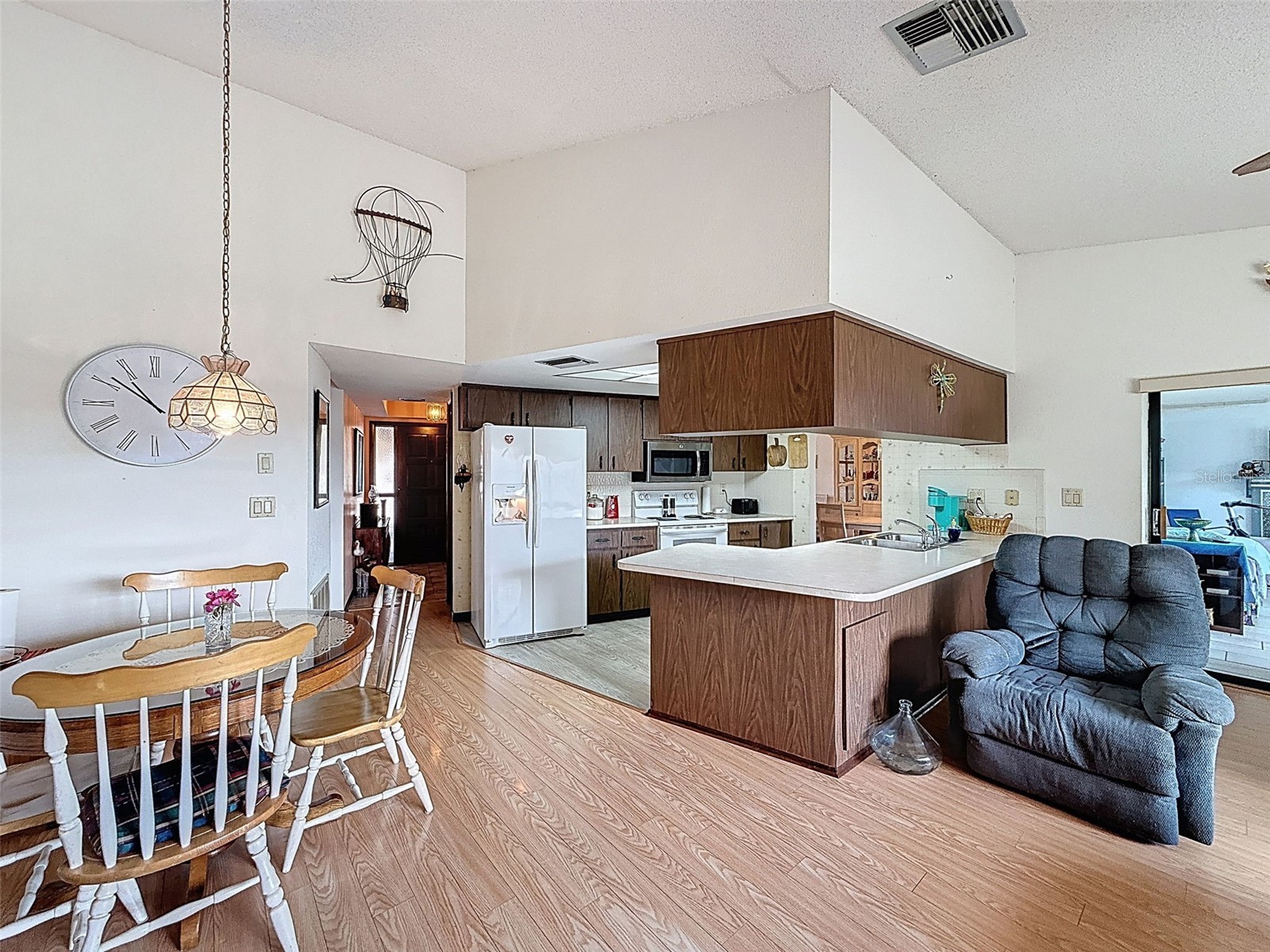 9030 Hernando Way Weeki Wachee FL 34613 W7882450 image24