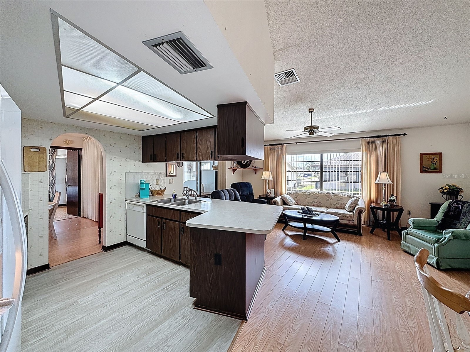 9030 Hernando Way Weeki Wachee FL 34613 W7882450 image25