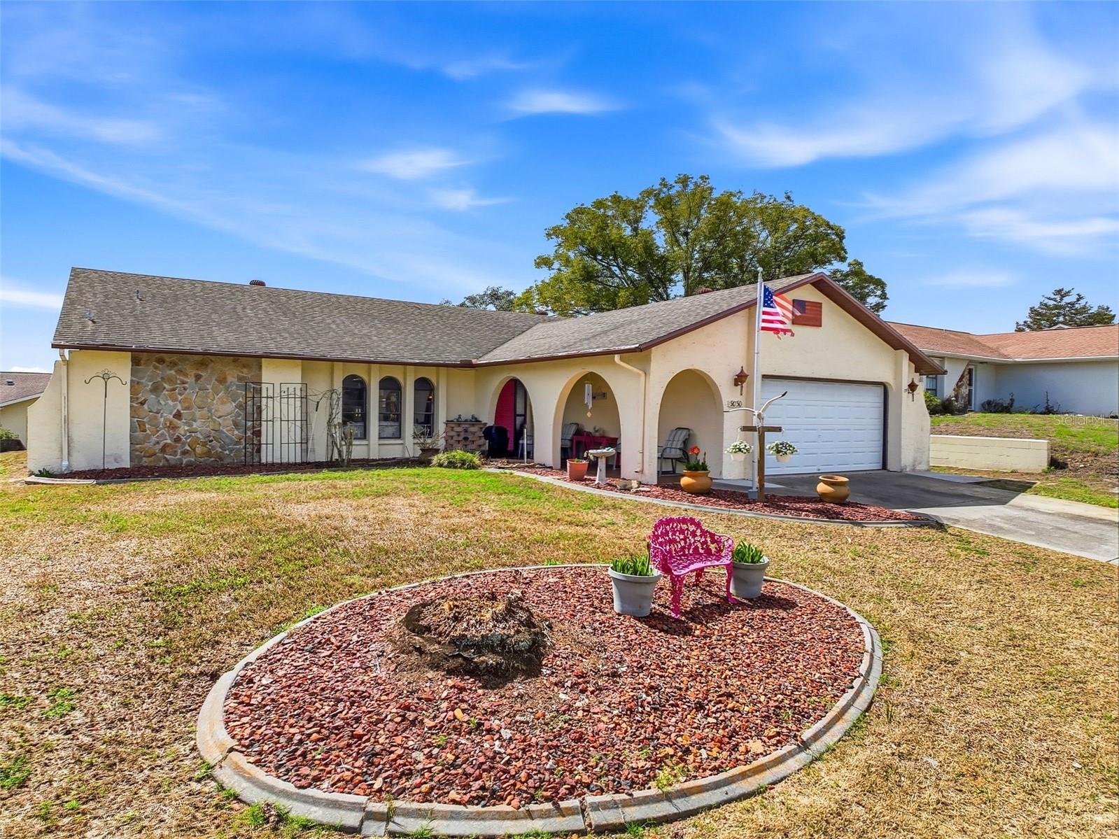 9030 Hernando Way Weeki Wachee FL 34613 W7882450 image5