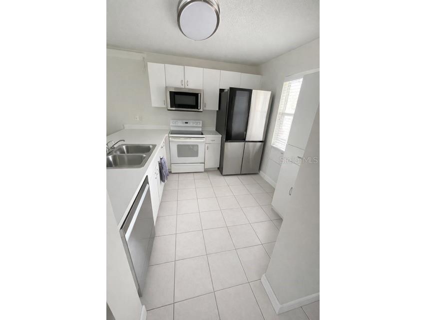 9030 Lake Place Lane Tampa FL 33634 TB8487927 image4