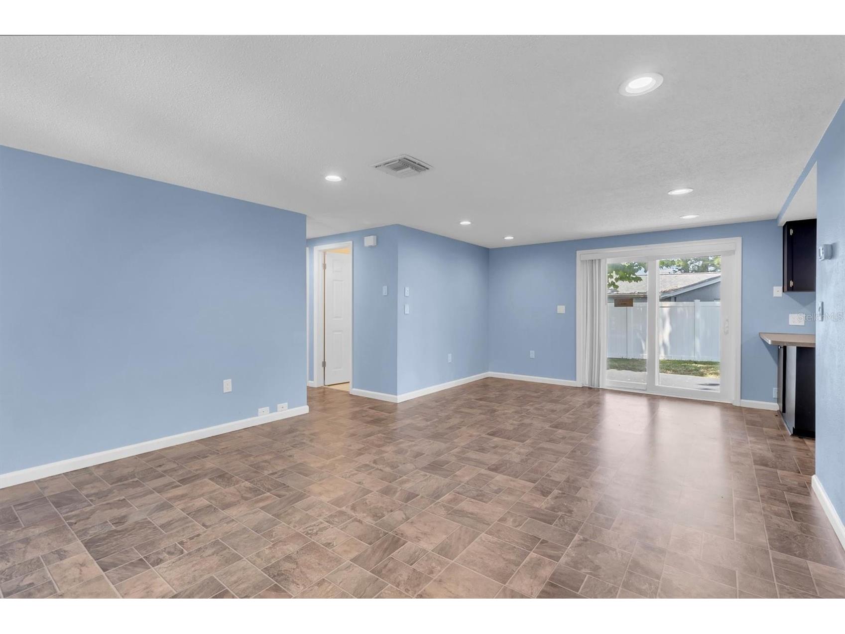 9031 Crabtree Lane Port Richey FL 34668 W7887007 image4