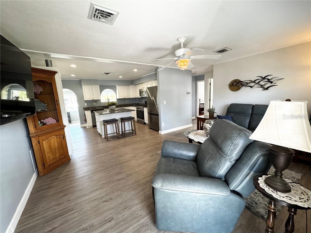 9031 Hilolo Lane Venice FL 34293 - MYAKKA RIVER A4672734 image8