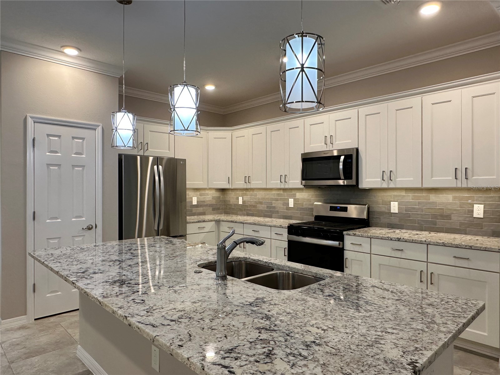 9031 SW 75th Loop Ocala FL 34481 OM724673 image5