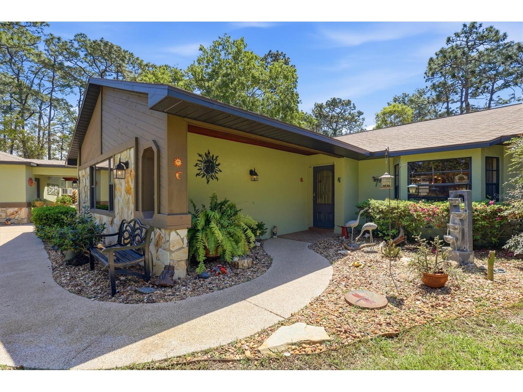 9032 Birmingham Avenue Weeki Wachee FL 34613 W7885838 image13