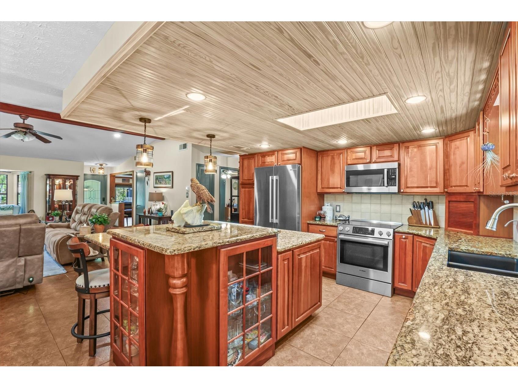 9032 Birmingham Avenue Weeki Wachee FL 34613 W7885838 image22