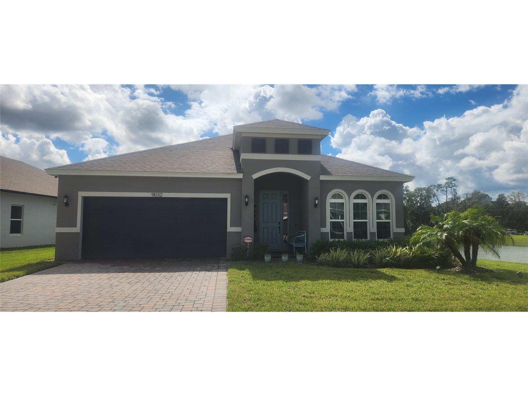 9032 Cape Cod Road Deland FL 32724 V4945579 image1