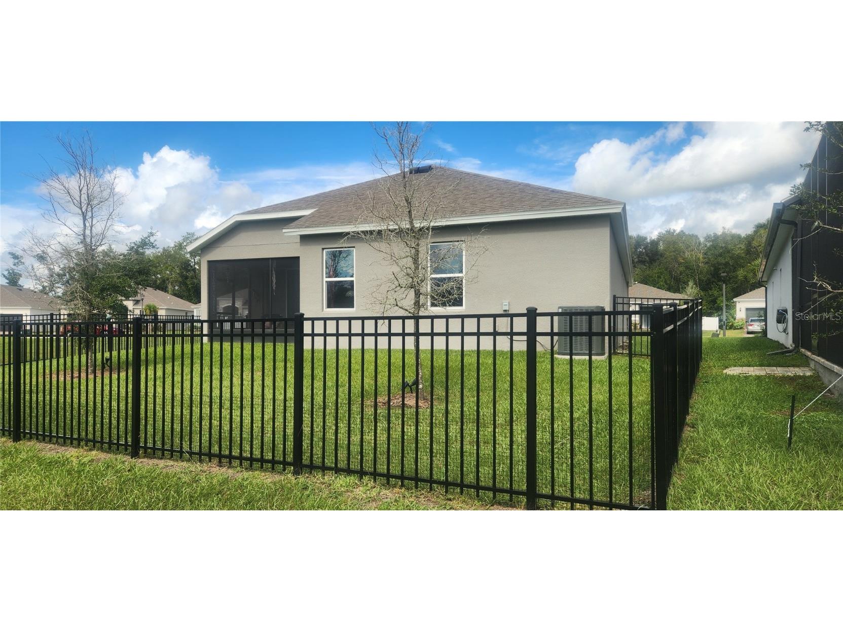 9032 Cape Cod Road Deland FL 32724 V4945579 image2