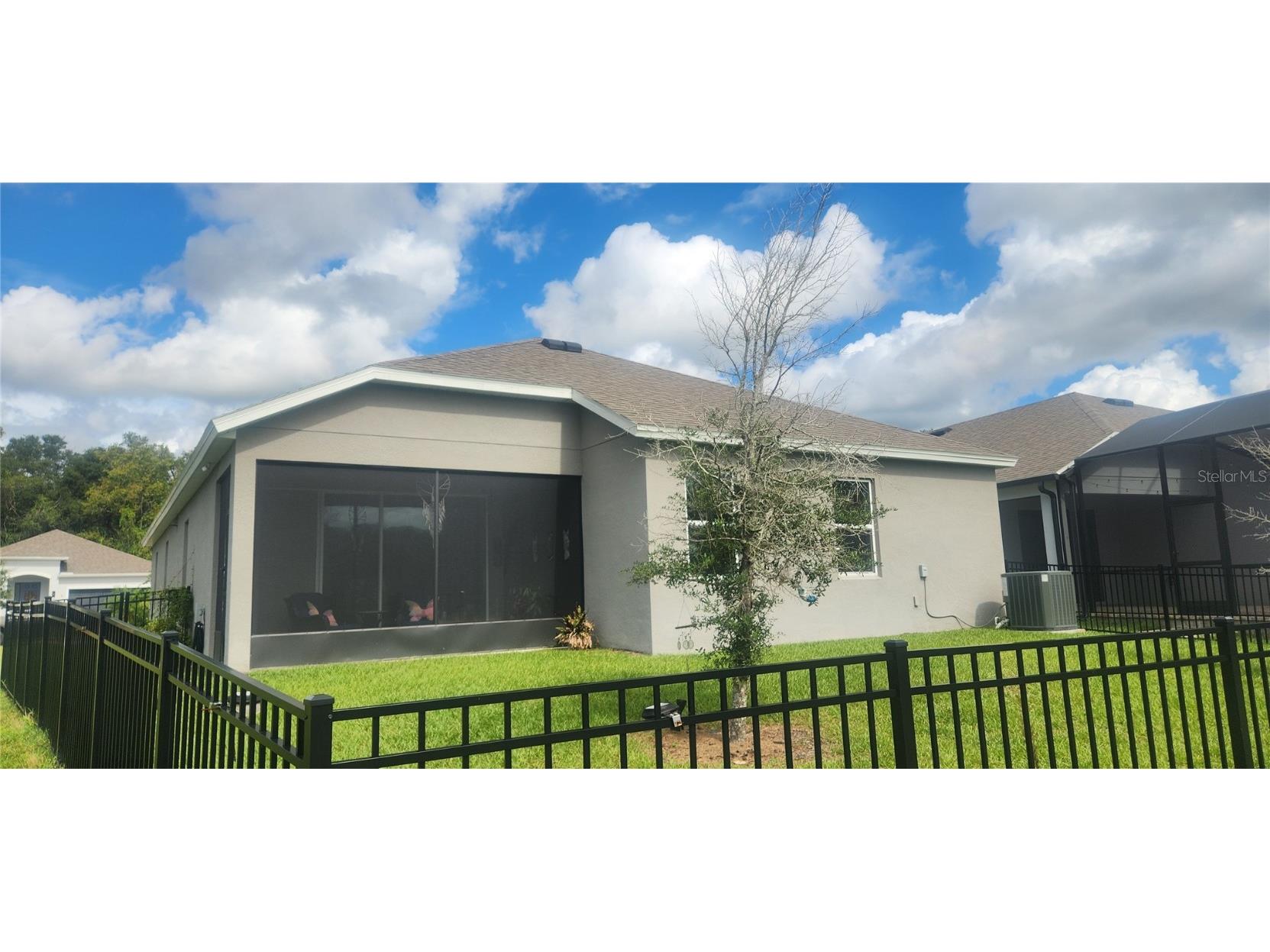 9032 Cape Cod Road Deland FL 32724 V4945579 image3