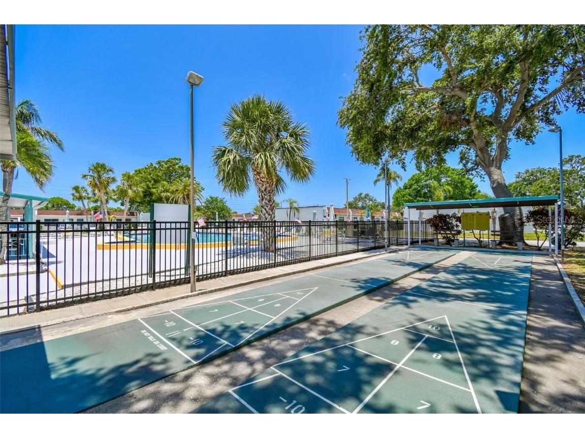 9032 Mission Oaks Boulevard #F Seminole FL 33776 TB8451102 image37