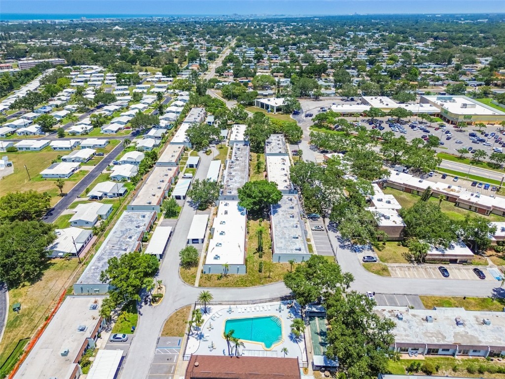 9032 Mission Oaks Boulevard #F Seminole FL 33776 TB8451102 image40