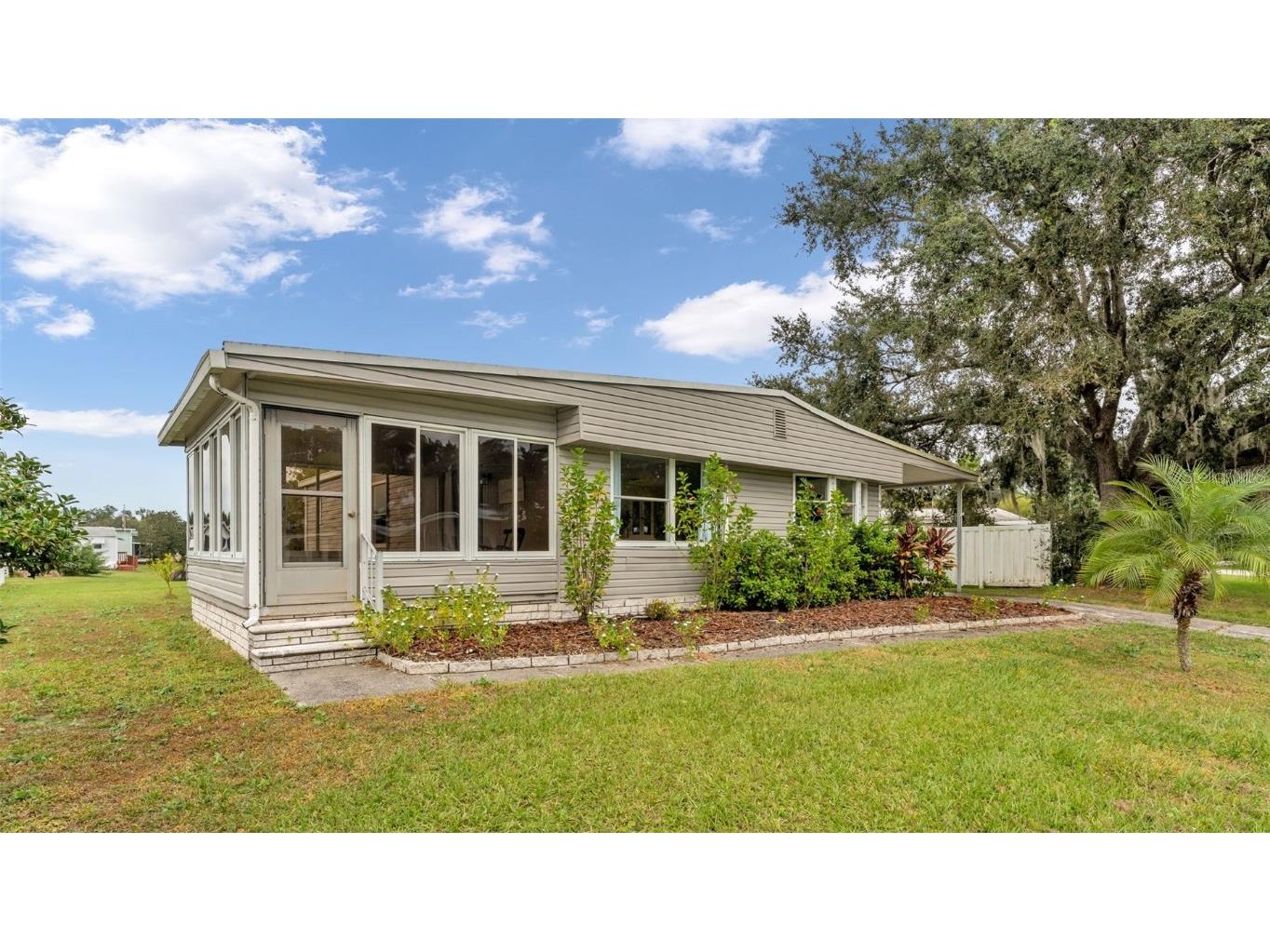 9032 Sarah Drive Polk City FL 33868 L4957177 image2