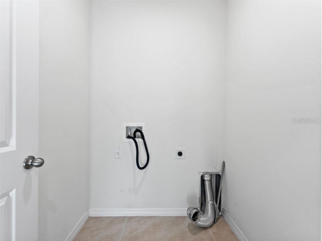 9032 Water Chestnut Drive Tampa FL 33637 TB8454240 image25