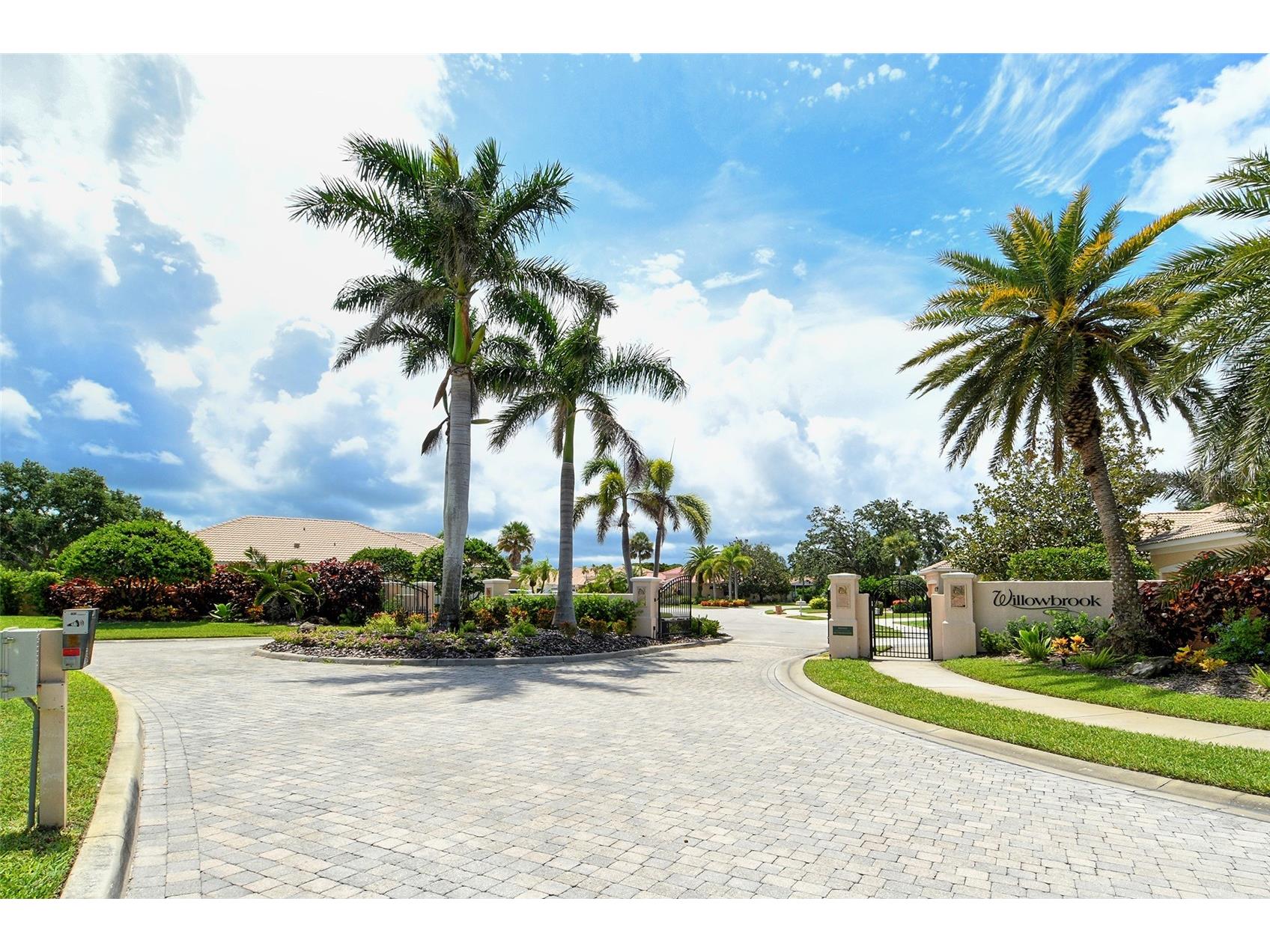 9032 Willow Brook Drive Sarasota FL 34238 A4662078 image50