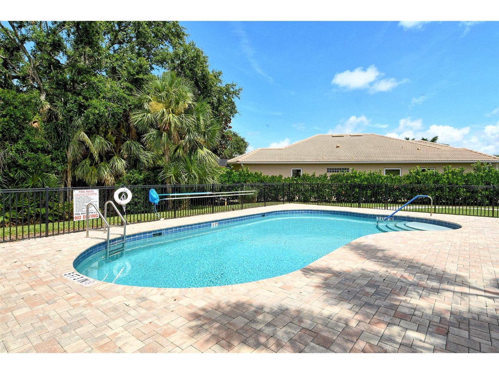 9032 Willow Brook Drive Sarasota FL 34238 A4662078 image51