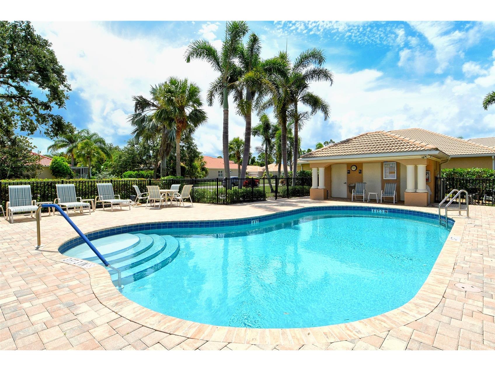 9032 Willow Brook Drive Sarasota FL 34238 A4662078 image53