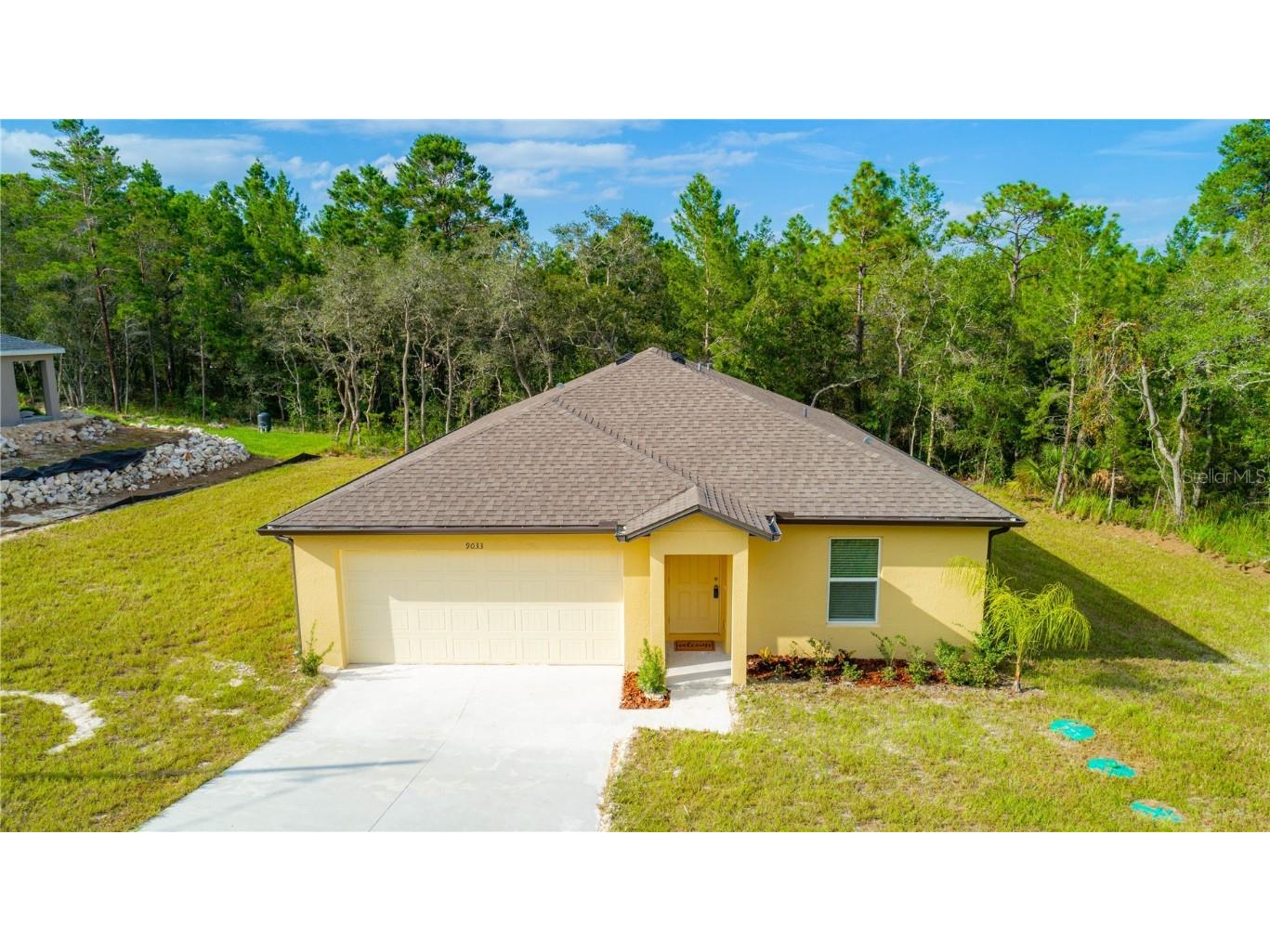 9033 Ostrom Way Weeki Wachee FL 34613 W7858288 image1
