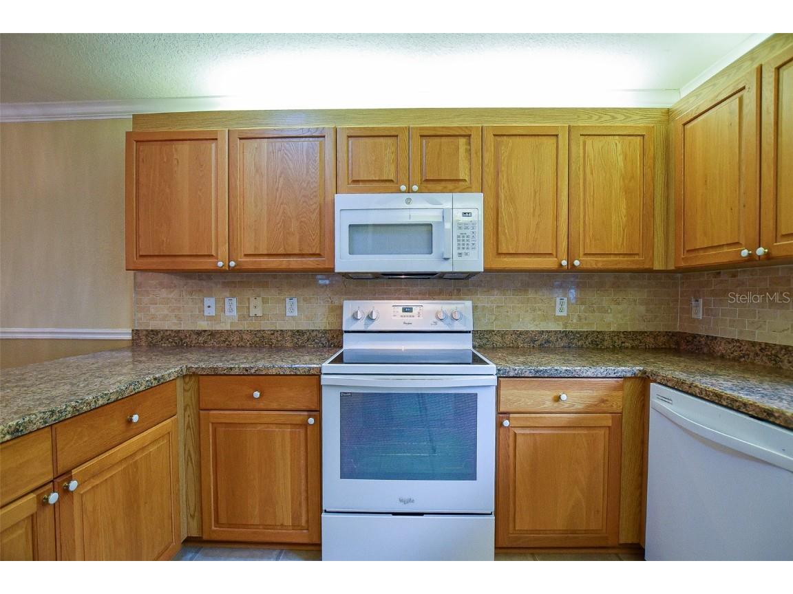 9033 SE 135th Loop Summerfield FL 34491 OM712350 image32