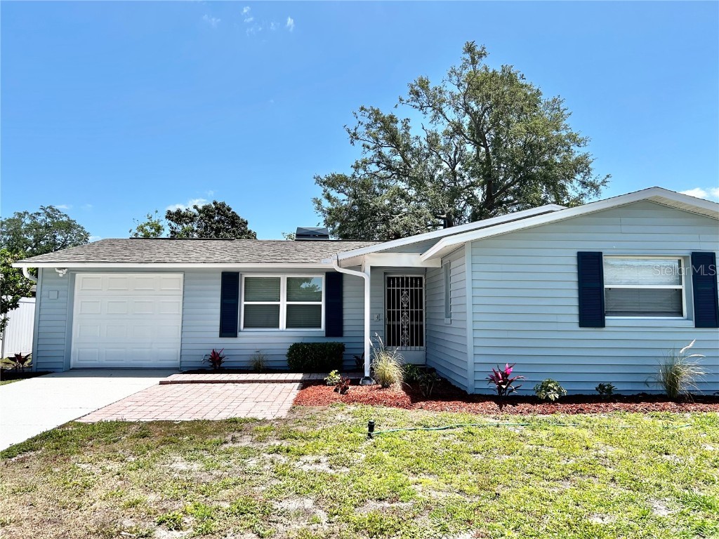 9034 Cochise Lane Port Richey FL 34668 W7875139 image1