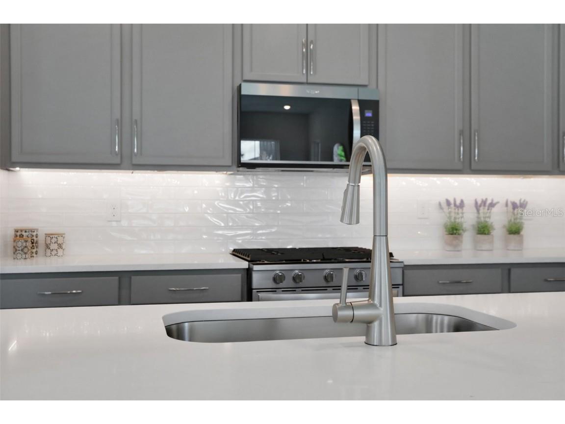 9035 Duany Lane Lakewood Ranch FL 34240 G5098941 image10