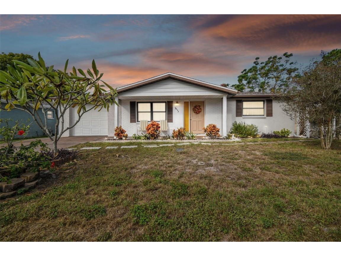 9035 Hunt Club Lane Port Richey FL 34668 U8219342 image1