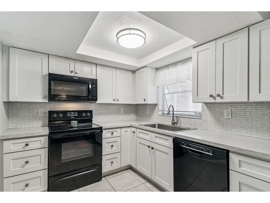 9035 Sterling Lane Port Richey FL 34668 W7881156 image10