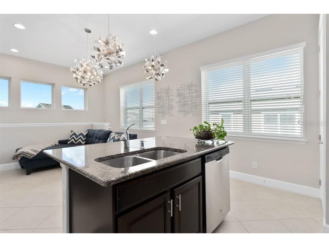 9037 Unit B Smithies Street Orlando FL 32827 O6327855 image5