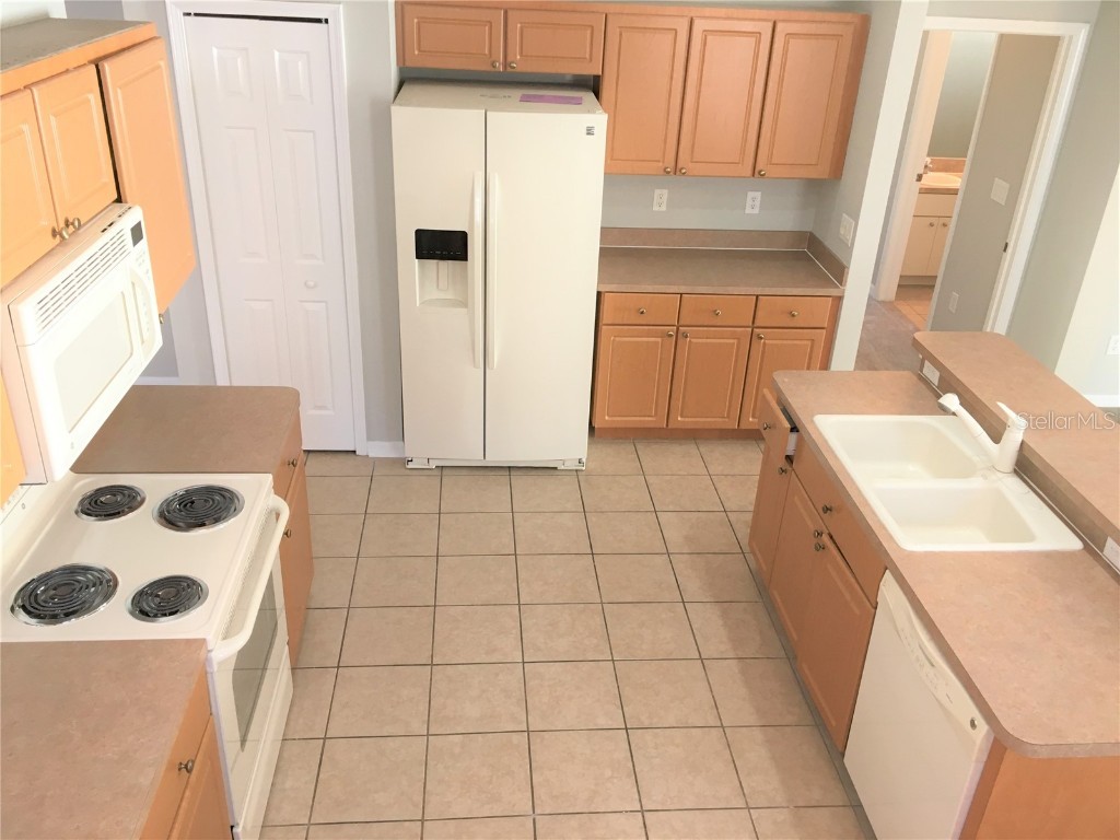 904 15th Street NE Ruskin FL 33570 TB8445468 image6