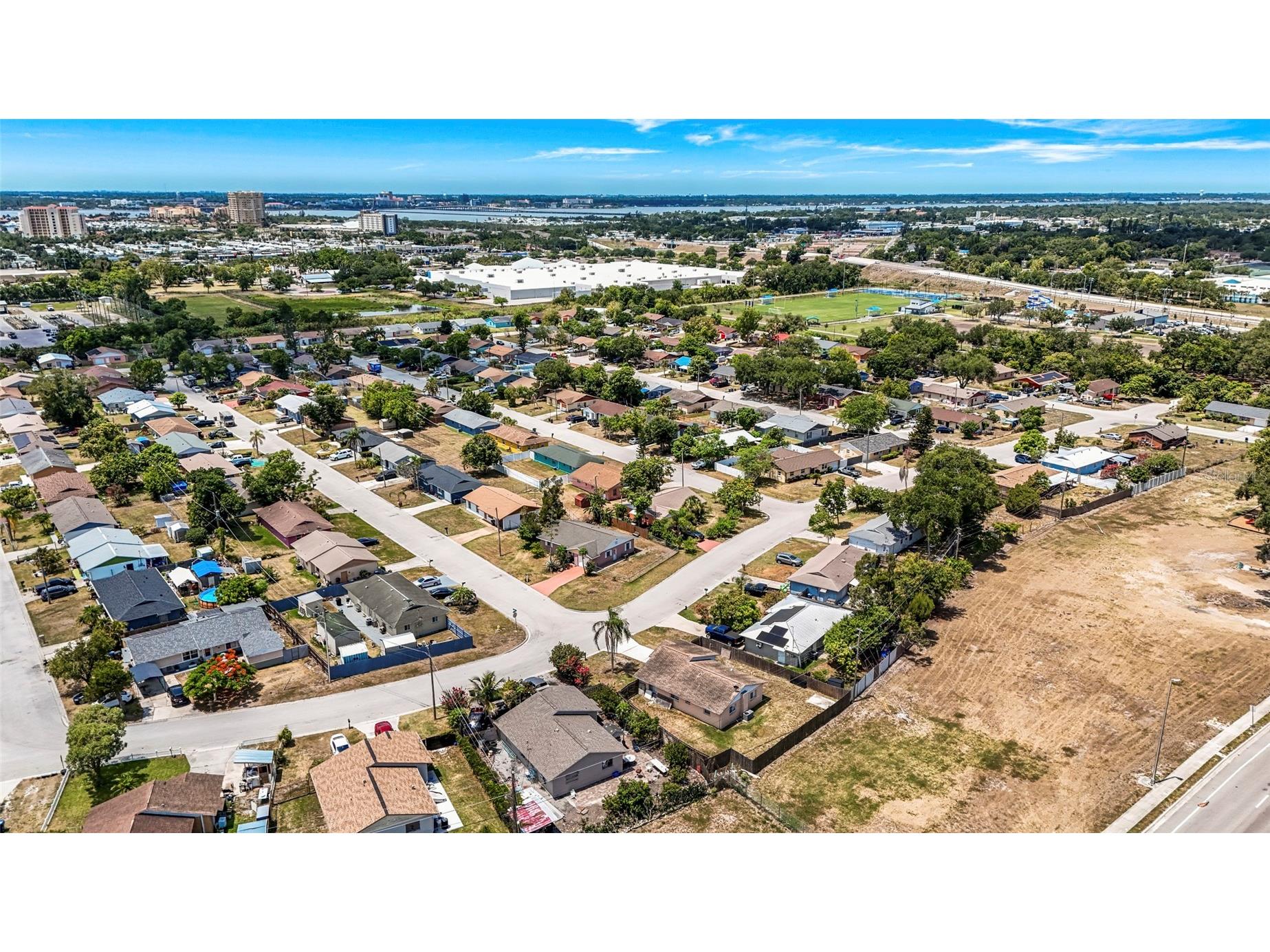 904 16th Street E Palmetto FL 34221 A4696011 image51