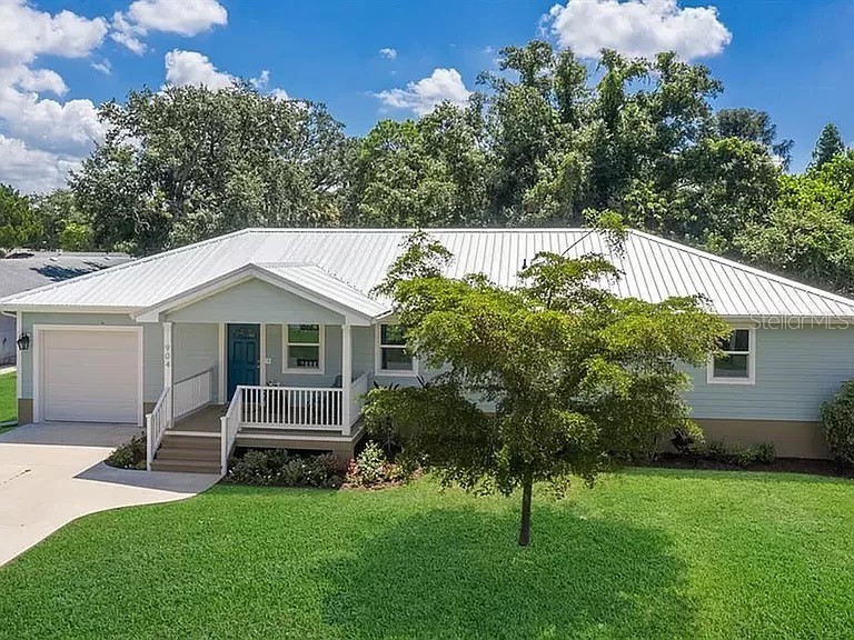 904 19th Avenue W Palmetto FL 34221 A4591312 image1