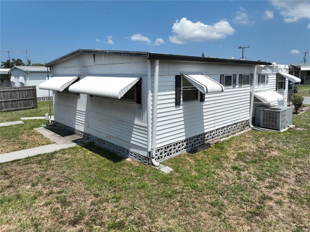 904 50th Avenue W Bradenton FL 34207 S5084829 image1